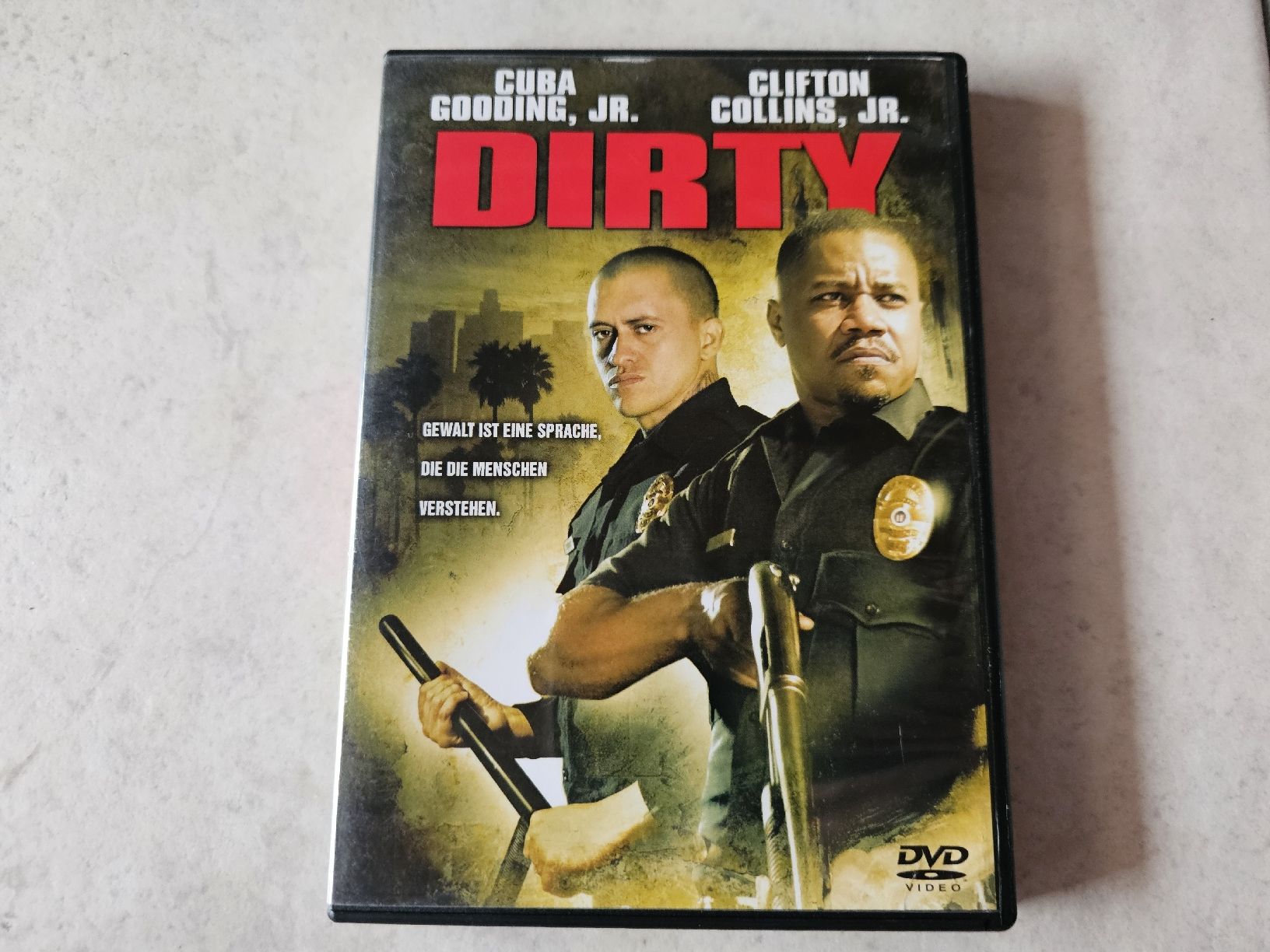 Tutti i DVDs: Dirty – Usato da Schneisingen venduto da backstore24