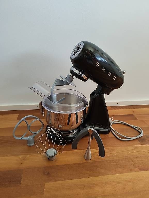 Elettrodomestici da cucina: SMEG Küchenmaschiene – Usato da Gams venduto da brausewetter