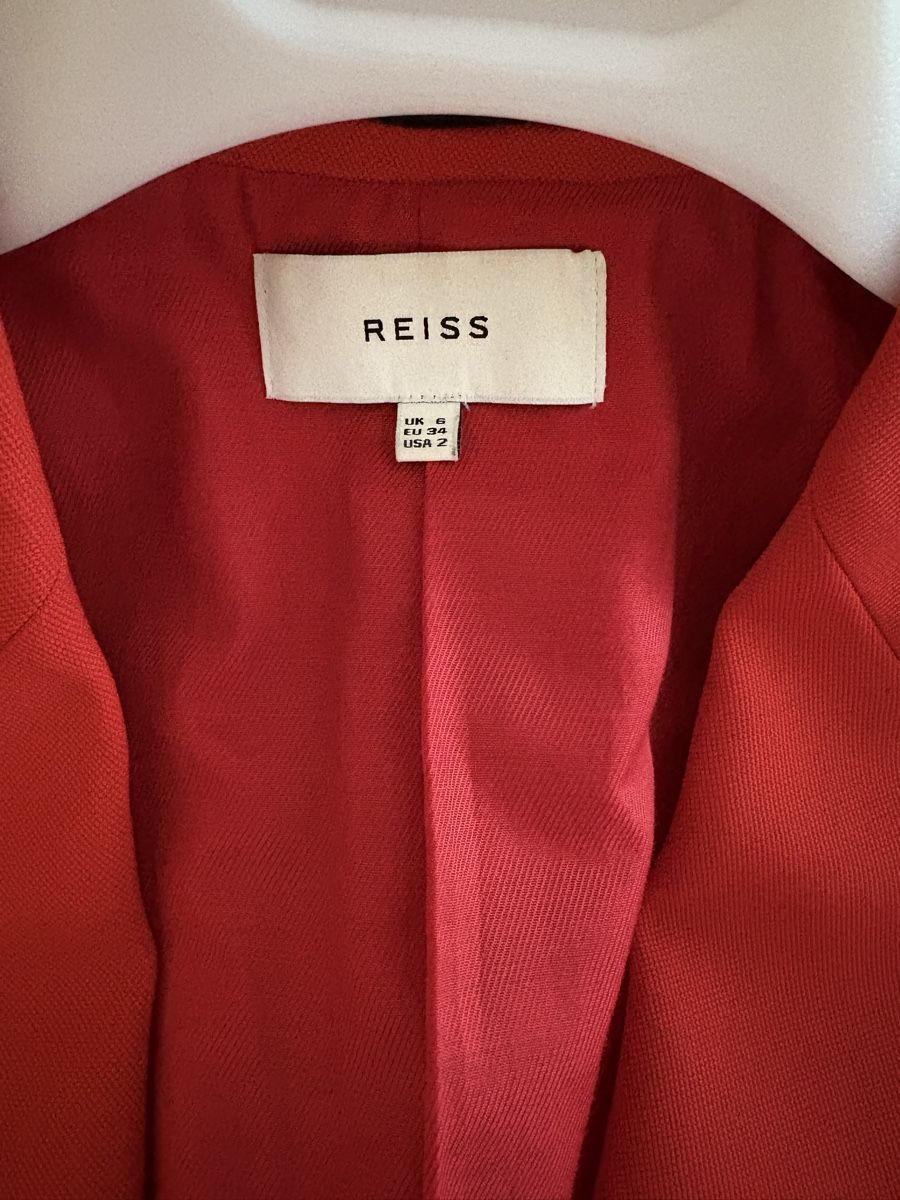 Giacche: Reiss Red Blazer, UK 6, EU 34, US 2 – Nuovo (secondo la descrizione) da Zürich venduto da zba_7pzv 1