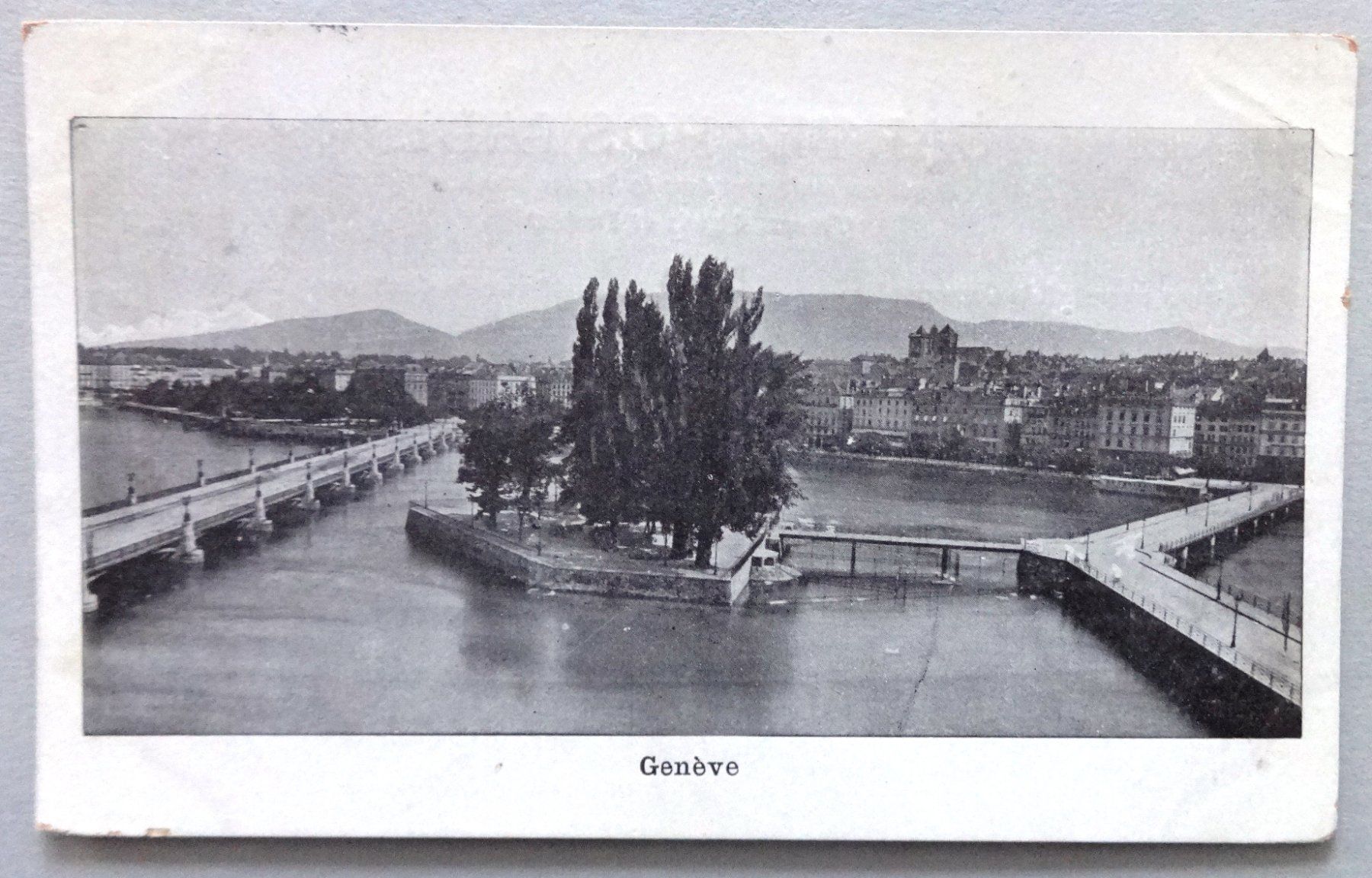 Cartes postales: Genève – D'occasion à Fétigny par Billy2miny