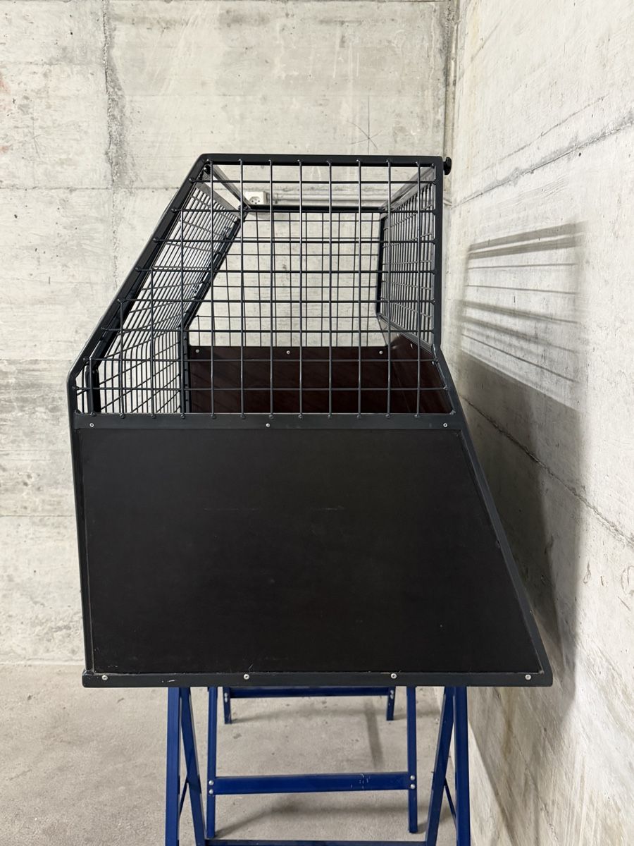 Gabbie, trasporto & Sicurezza: Hundebox, VW T5 Multivan, Sonderanfertigung  – Usato da Männedorf venduto da S.Stierle 3