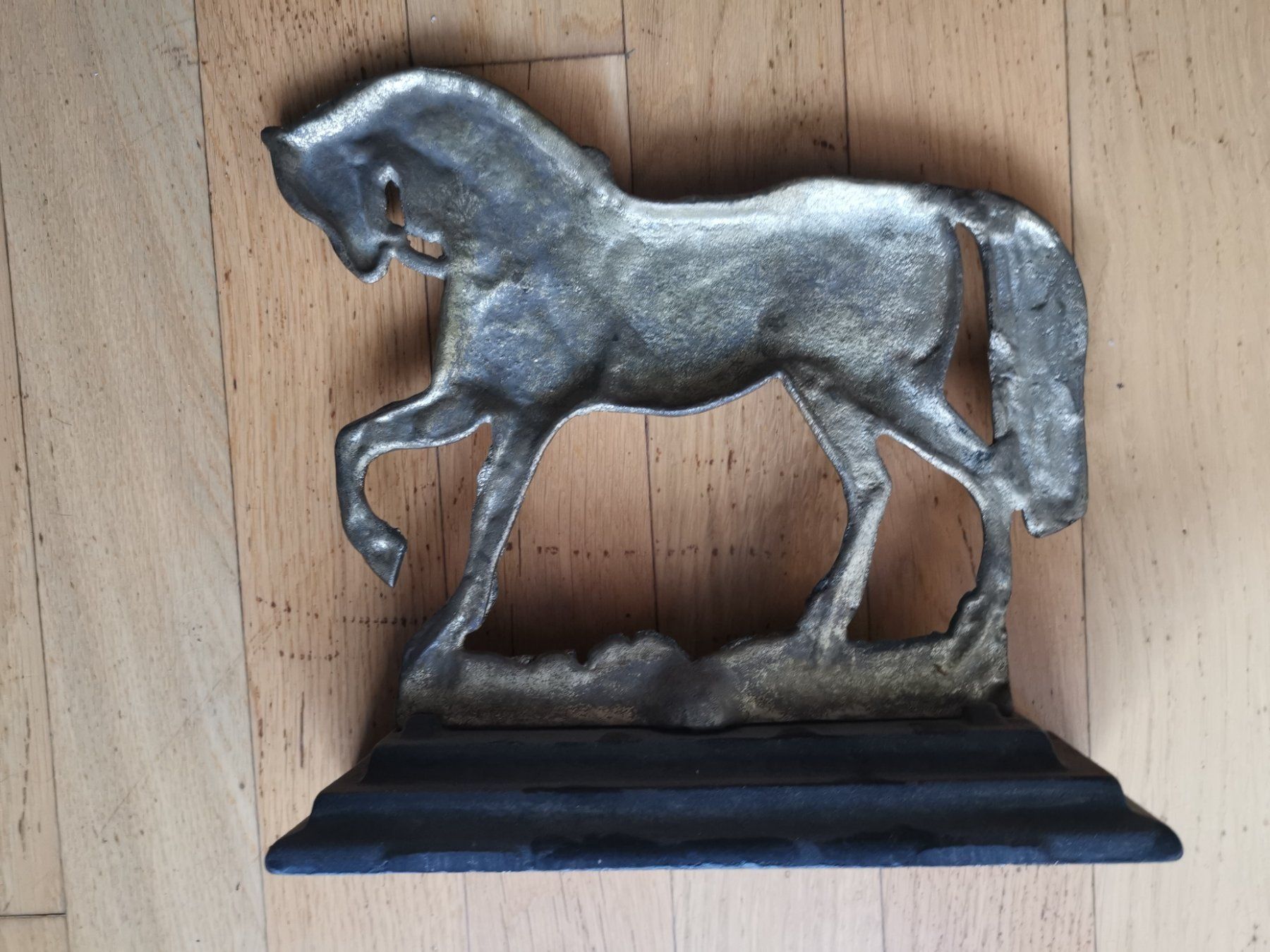 Sculptures & Statues: Pferd, massiv – D'occasion à Koppigen par mic_v7ms 1