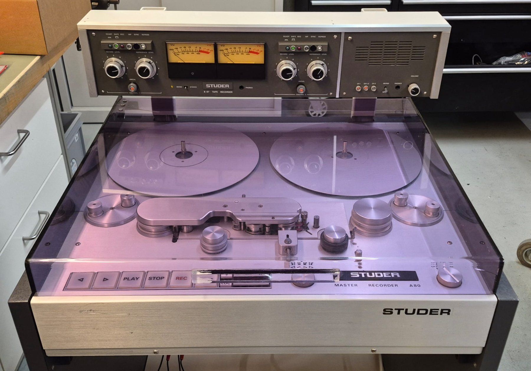 Studer Apparecchi a nastro: STUDER A80R Mastermaschine mit VU Meter Bridge... – Usato da Lohn-Ammannsegg venduto da Techtrading-GmbH 3