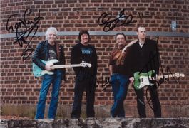 Ten Years After Autogramm signiert Foto 20x30cm