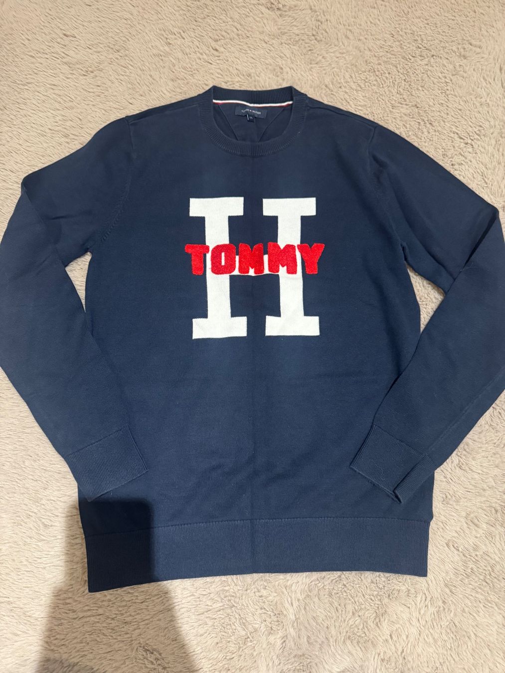 Tommy Hilfiger Pullover & Sweatshirts: Tommy Hilfiger Pullover – Gebraucht aus Rupperswil von nes_qs52 1