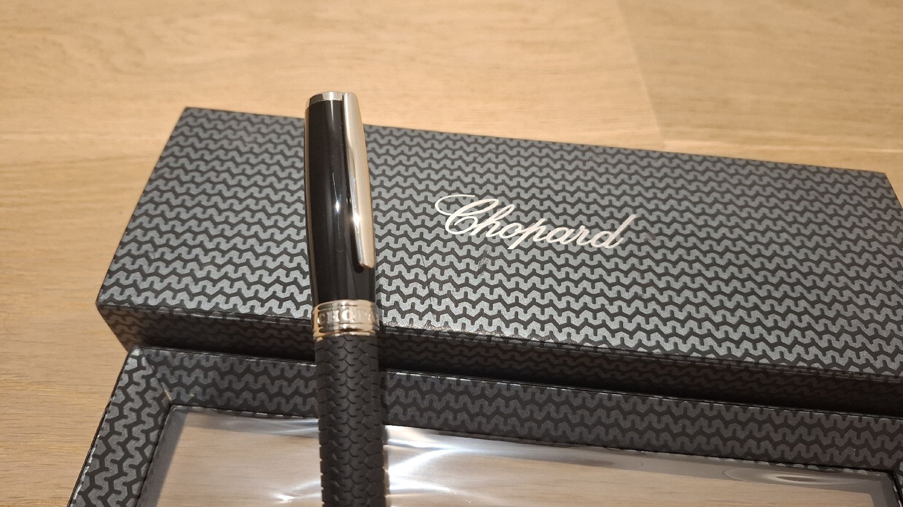 Chopard Penna & Evidenziatori: Chopard, ballpoint pen, black ink – Nuovo (secondo la descrizione) da Zürich venduto da pto_6wfs 1
