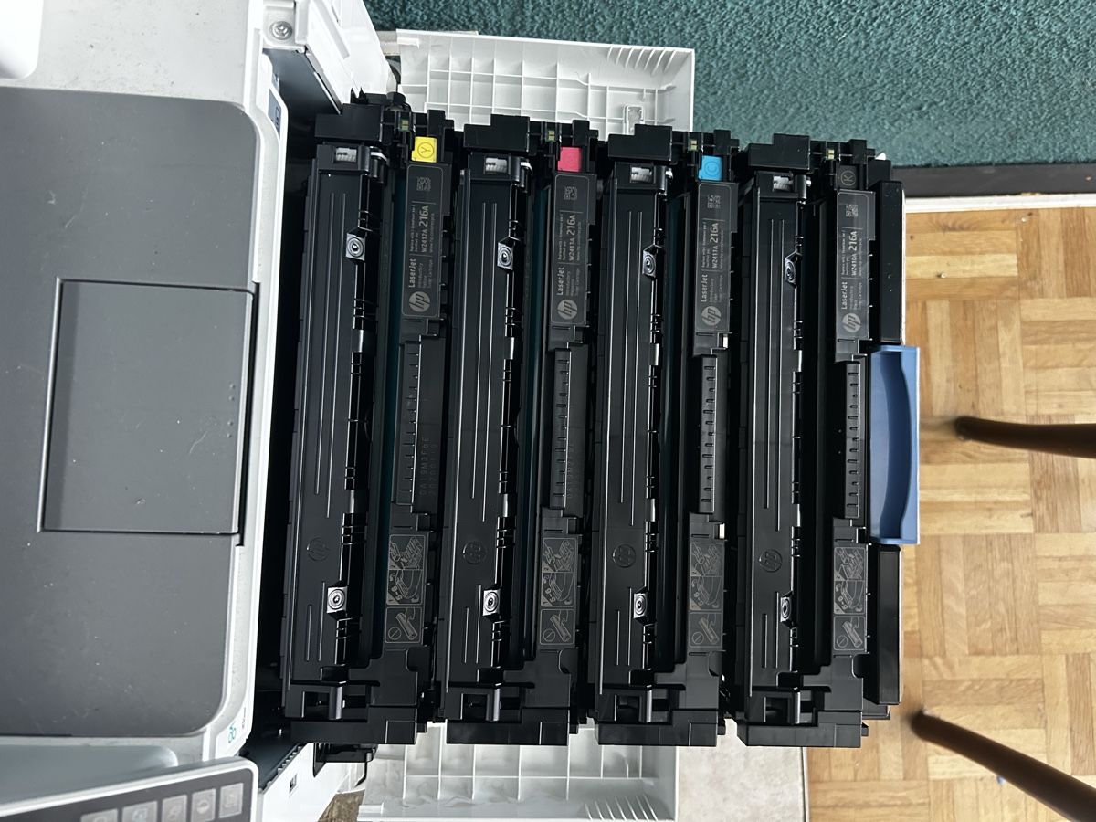 Hewlett Packard Stampanti: HP Laserjet 4 Farbdrucker – Usato da Arbon venduto da nathalie.18 1