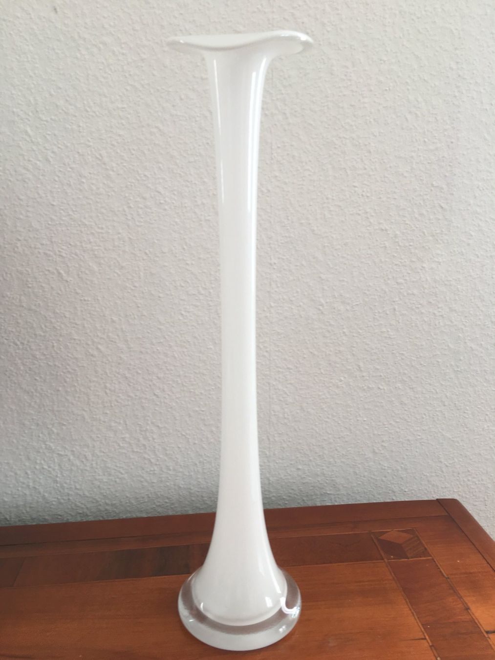 Vasen & Gefässe: Spezielle Design-Vase 49cm hoch – Gebraucht aus Basel von Lancer4 1