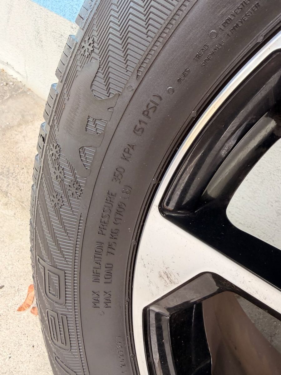 Pneus & Roues: Gomme invernali – Neuf avec emballage d'origine à Tegna par Valentinaleoni33 2