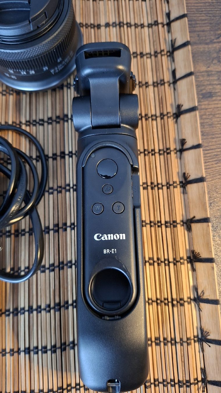 Canon Kamera: Canon EOS R50 Kamera Content Creator Kit – Gebraucht aus Ballwil von Patrick218 7