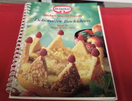 Dr. Oetker Dekorative Backideen - Backen macht Freude (BUCH)