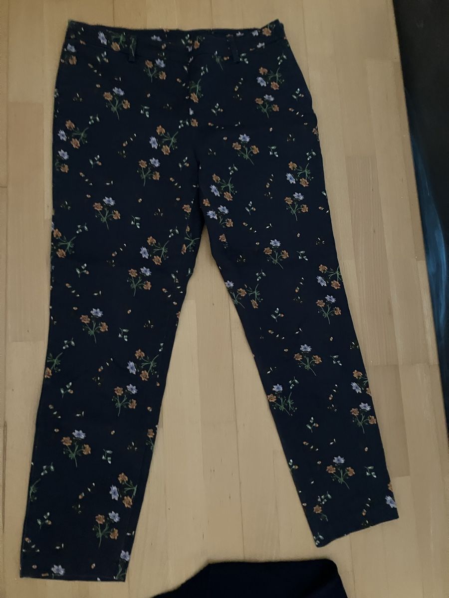 Pantaloni: Schöne Hose Gr. 40+Pullover – Usato da Dübendorf venduto da katide