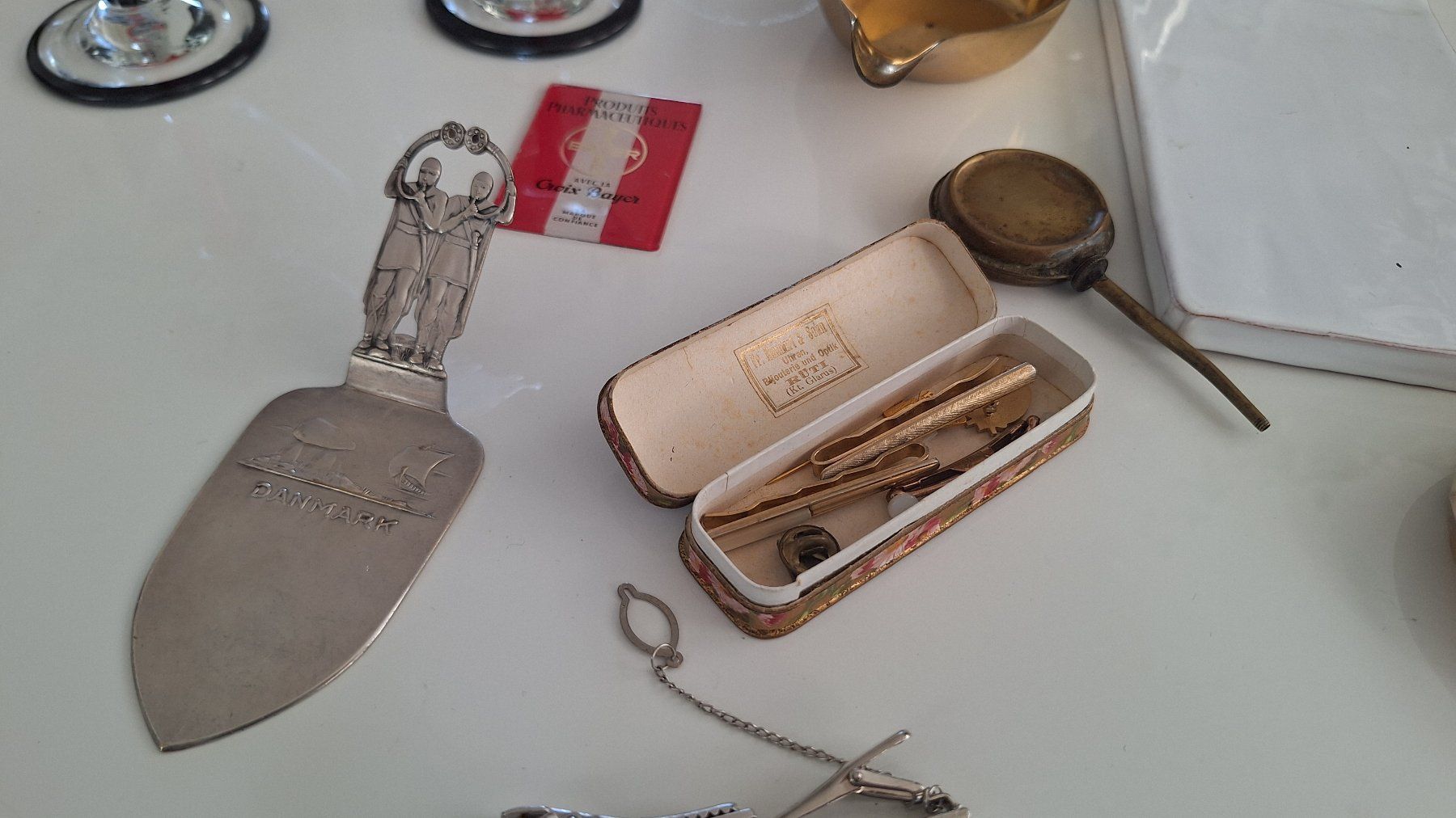 Tutte le decorazioni: Konvolut diverse Flohmarkt Artikeln – Usato da Horgen venduto da OlJaS 4