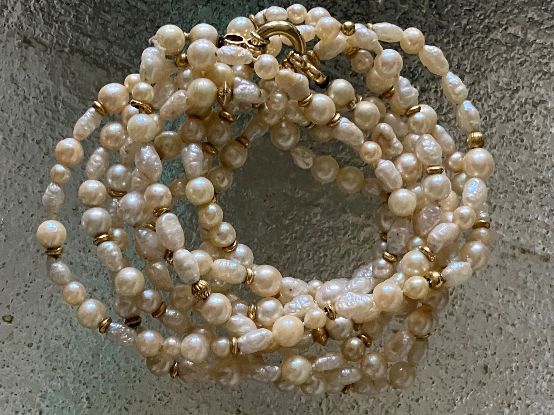 Catenine: Lunghissimo sautoir di perle – Usato da Rancate venduto da FiorAngela011
