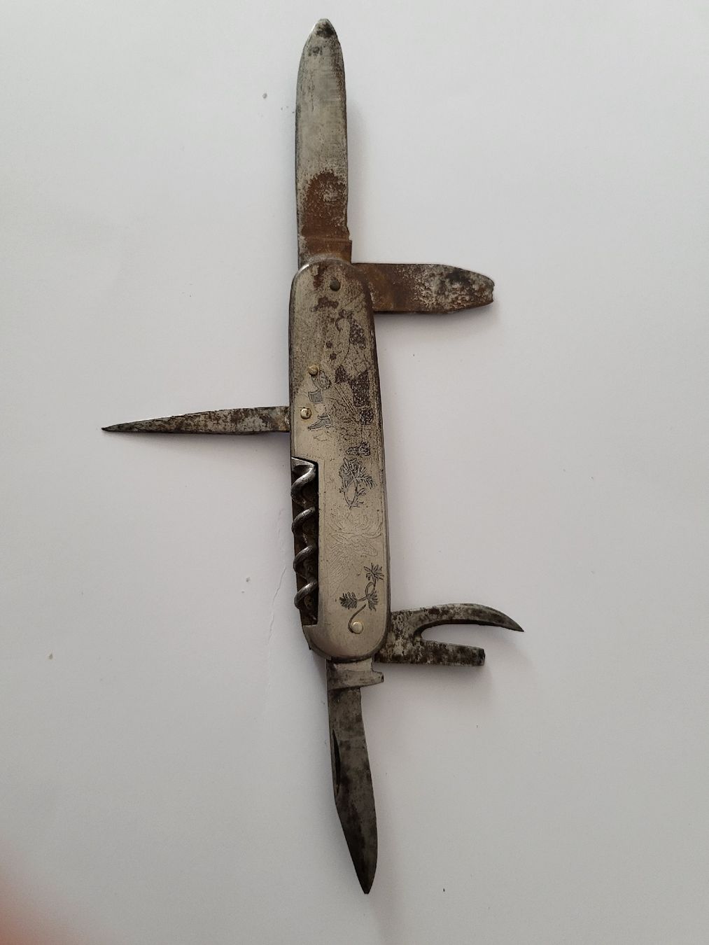 Victorinox Couteaux de poche: Taschenmesser mit Metalschale  Klinge, Zurich, – D'occasion à nunningen par mic_88k2 7