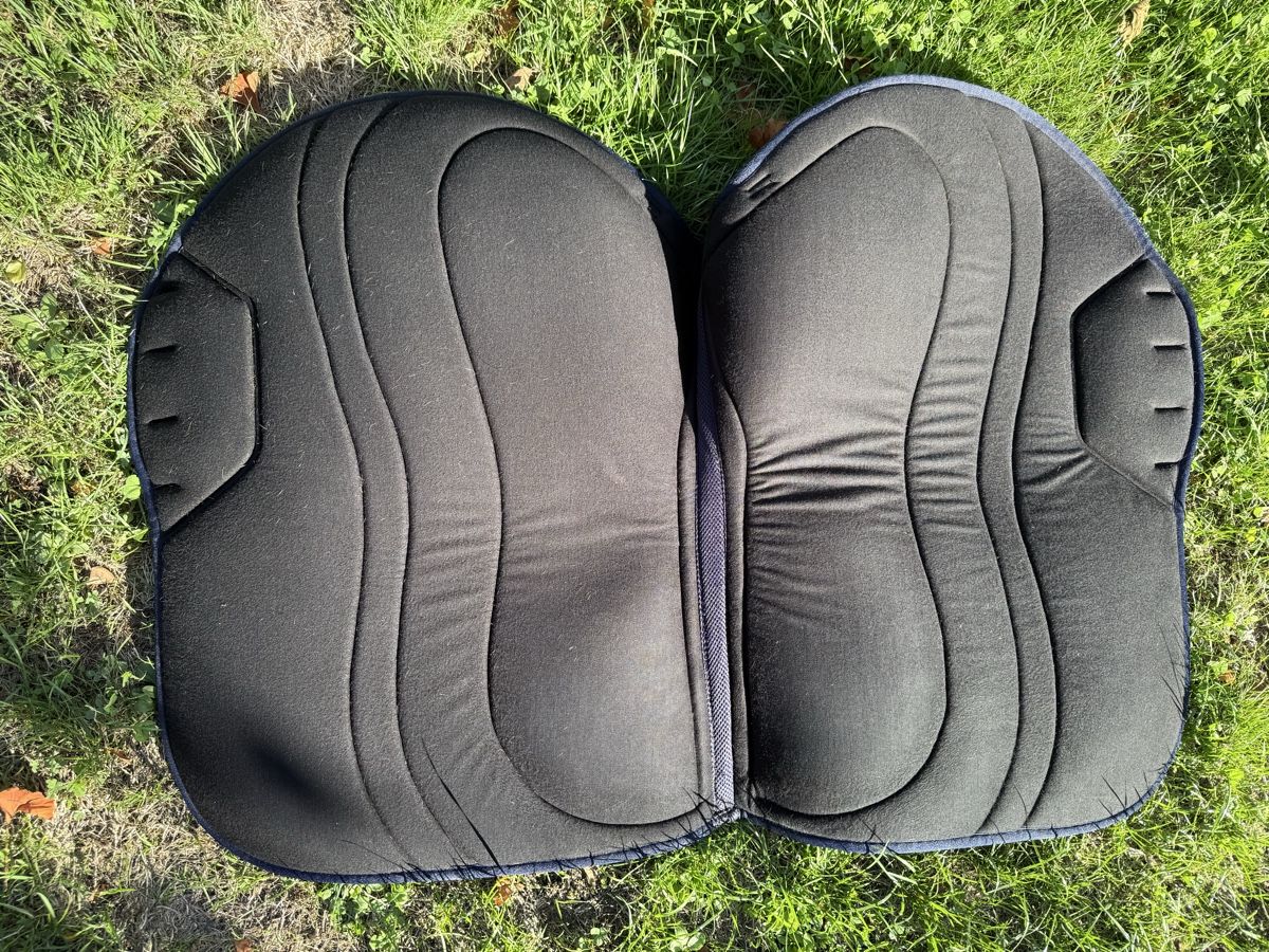 Selles, accessoires: Le Mieux Spring-Schabracke – D'occasion à Seon par bibaroschki 1