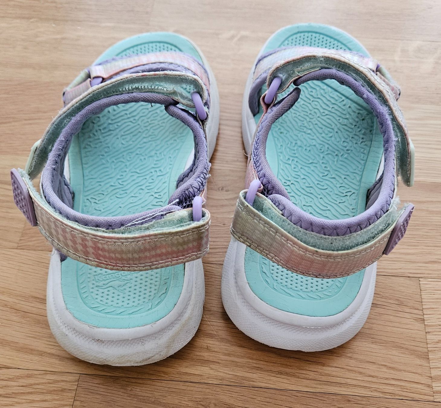 Scarpe per ragazze: KangaROOS Sandalen, Mädchen, Gr. 33, gebraucht – Usato da Bellach venduto da RE-NA 3