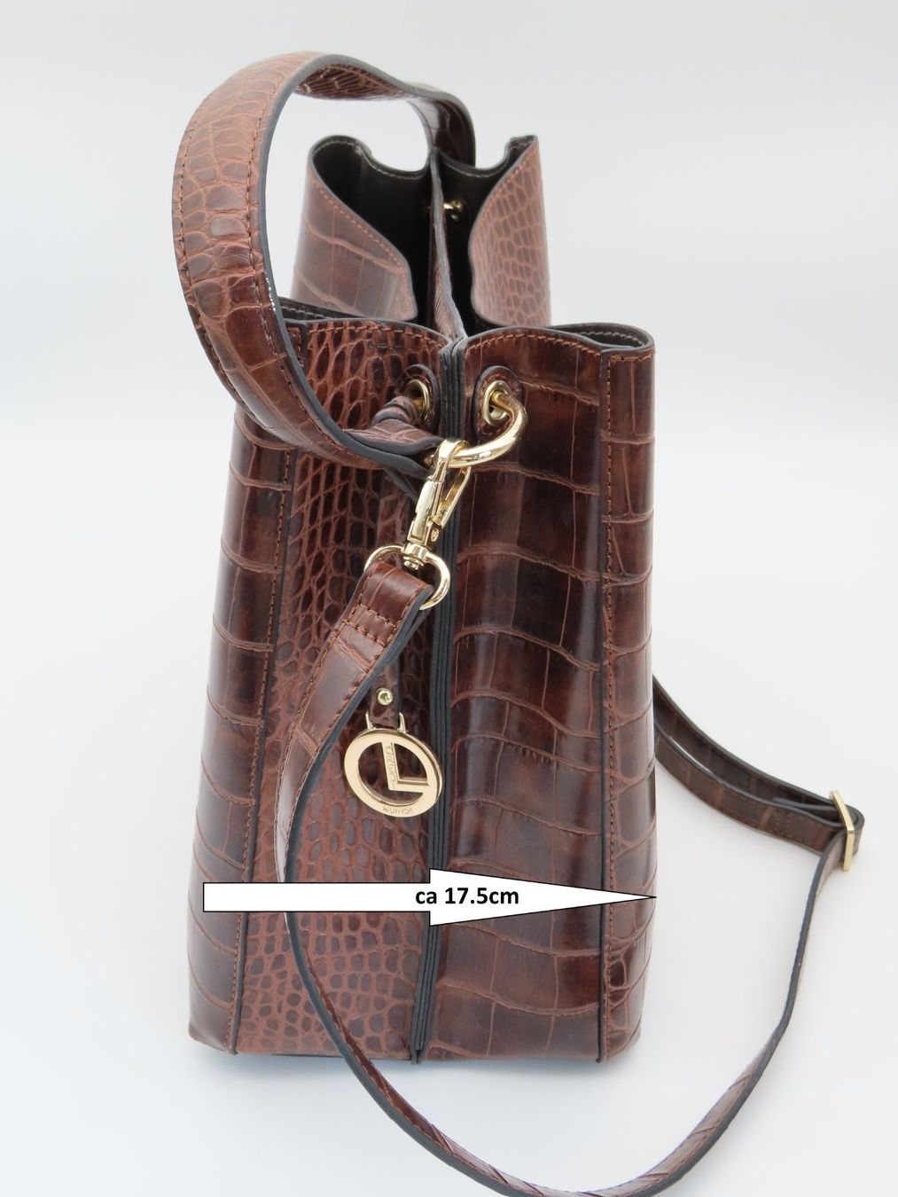 L.Credi Borse: L.CREDI Handtasche aus Krokodil-Imitat – Usato da Reinach BL venduto da WBZ-Flohmarkt 2