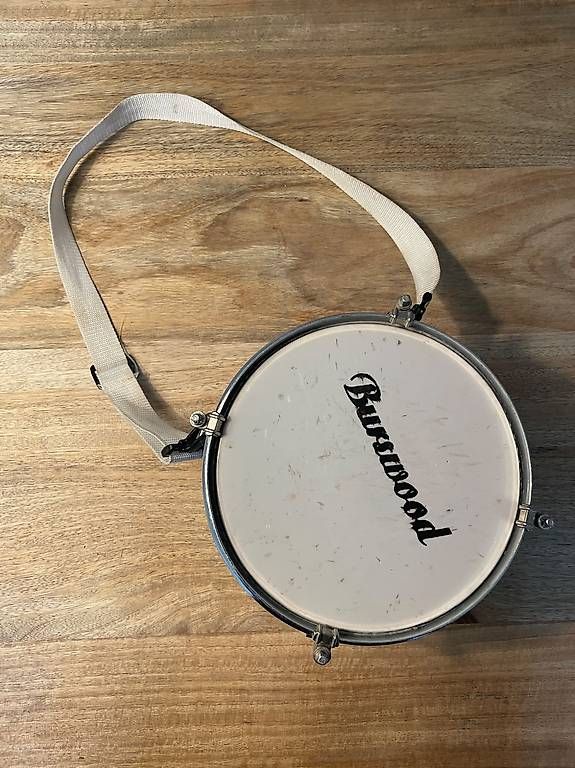 Strumenti musicali: Spielzeug Trommel Burswood – Usato da Zürich venduto da EllaLacroix 1