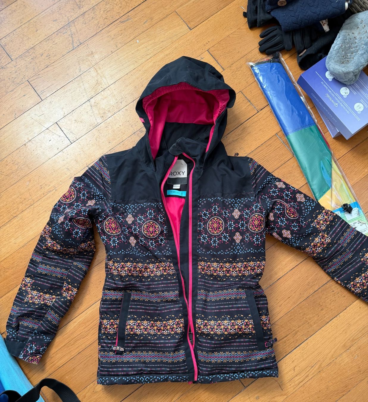 Roxy Vestes & Manteaux: Ski Jacke Gr.176 – D'occasion à Spreitenbach par EdTasch