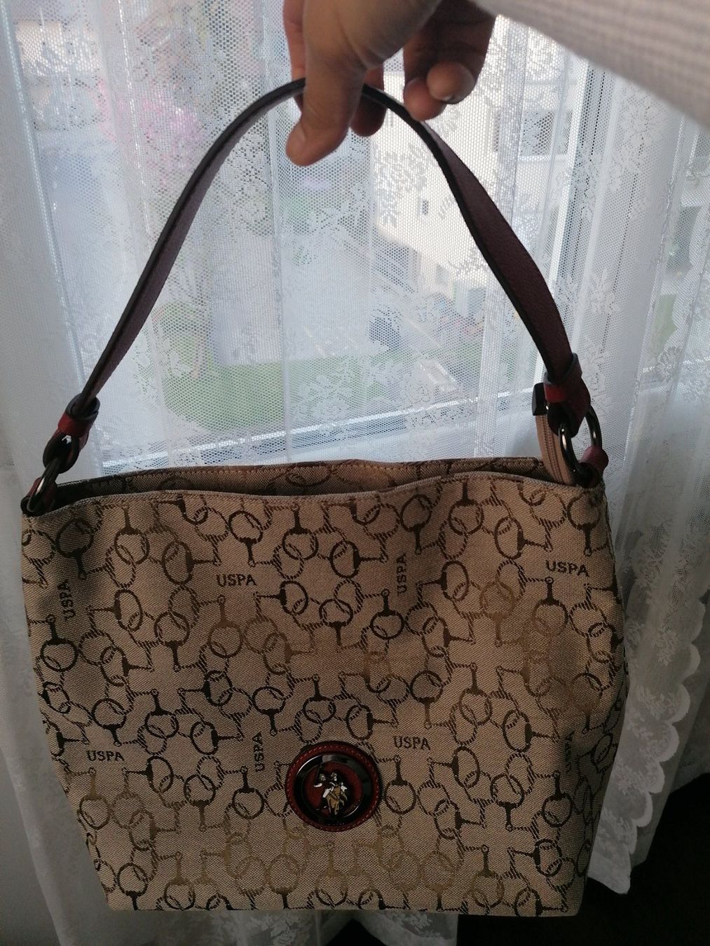 US Polo Borse da donna: USPA Handtasche – Usato da Lützelflüh-Goldbach venduto da 2thchance