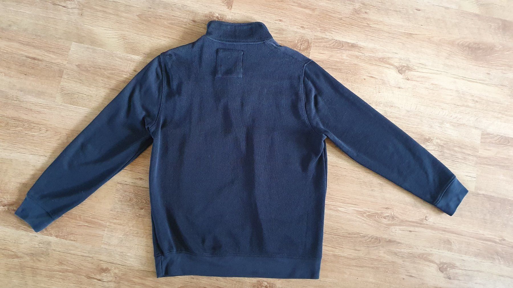 Maglioni & Felpe: Freizeitpullover / Sweatshirt Charles Vögele -  mit Kragen – Usato da Giswil venduto da online-Brockenhaus 1