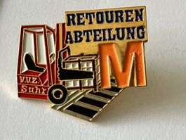 1 Pin Migros Retouren Abteilung Suhr