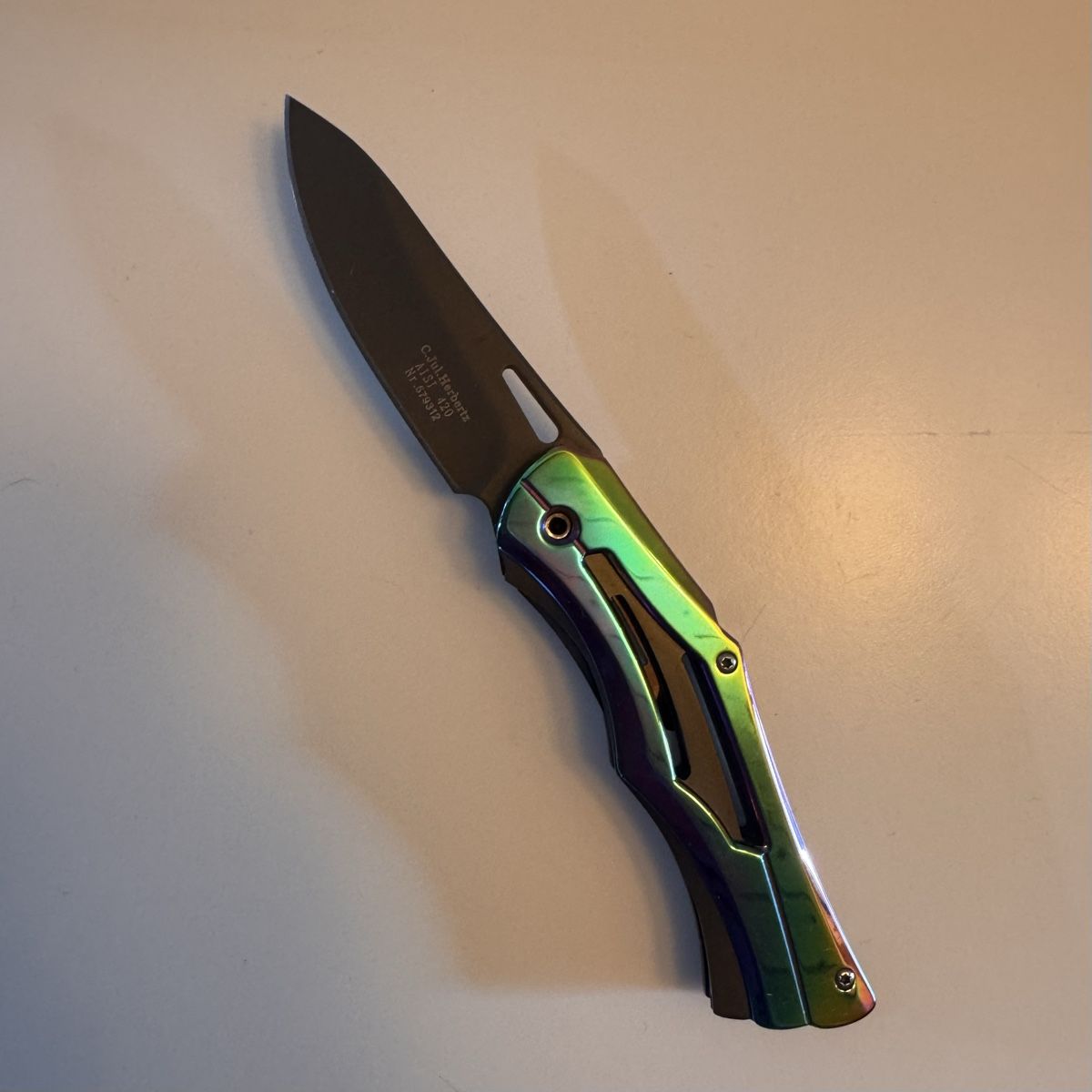 Couteaux de poche: Klappmesser Regenbogen Optik – Neuf (Voir description) à Aeschi b. Spiez par sch_nyv9 2