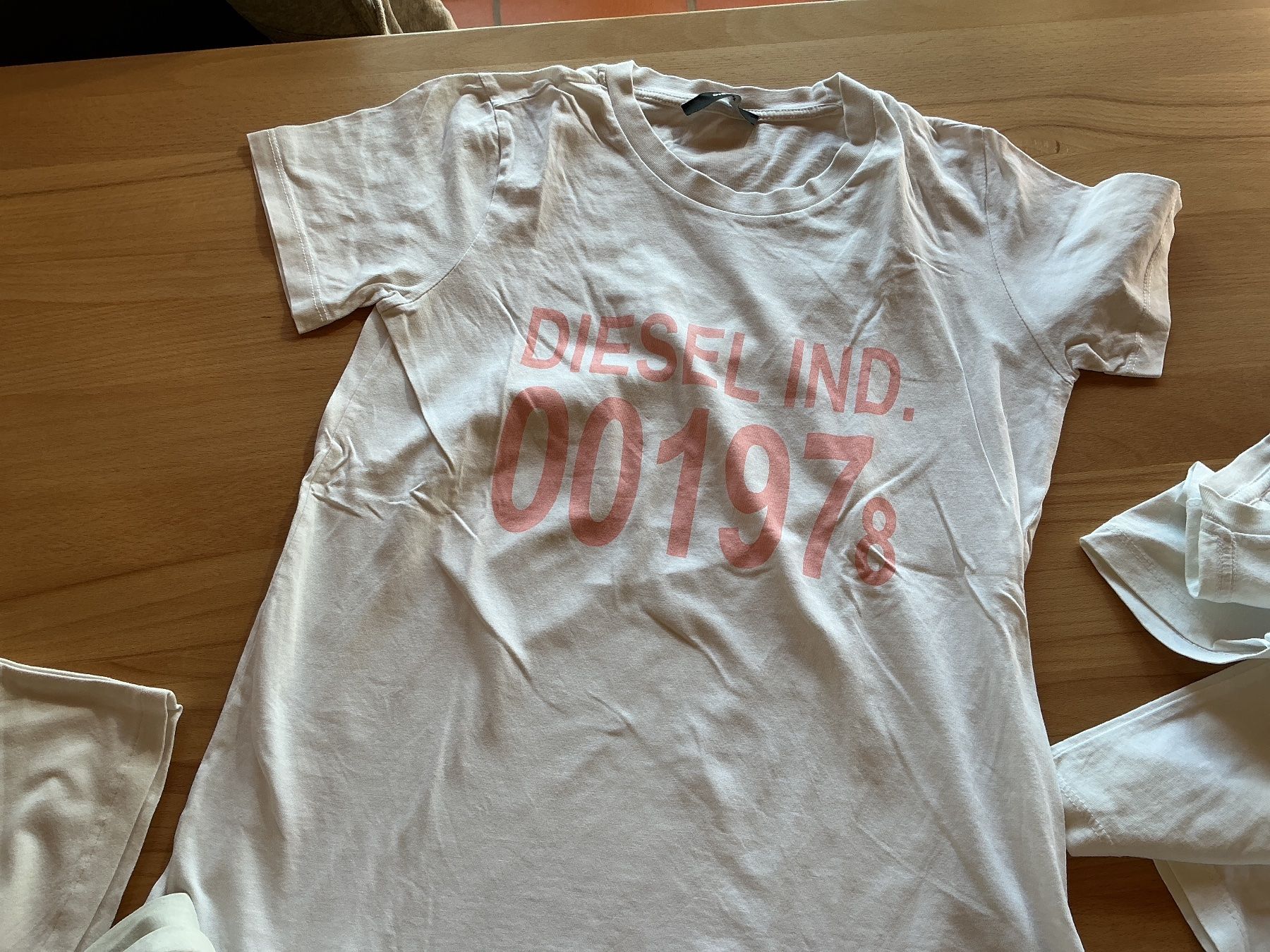 Camicette, T-shirt & Top: 6 T-Shirts Gr. 152 – Usato da Schinznach Dorf venduto da Balz1968 4