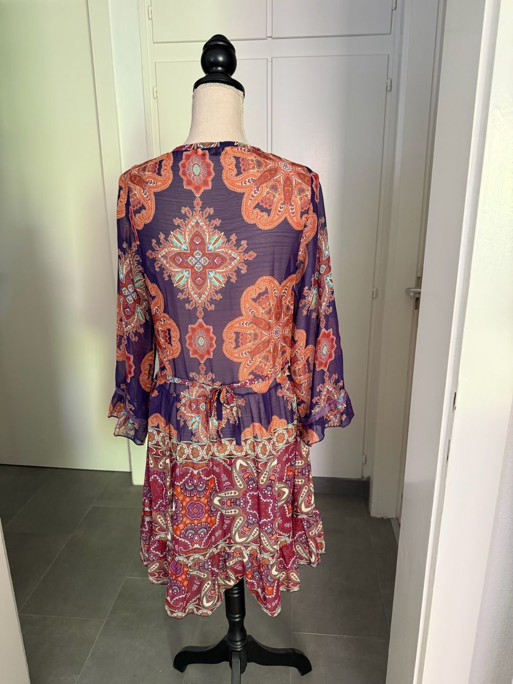 Kleider: Quinze Heures Trente - Robe - M – Gebraucht aus Sion von accroshoes 2
