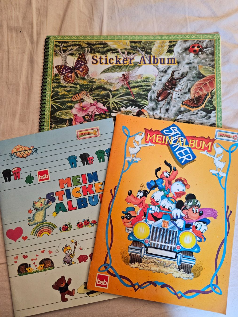 Alben: Stickeralben mit div. Stickern – Gebraucht aus Winterthur von rahelmedeaL