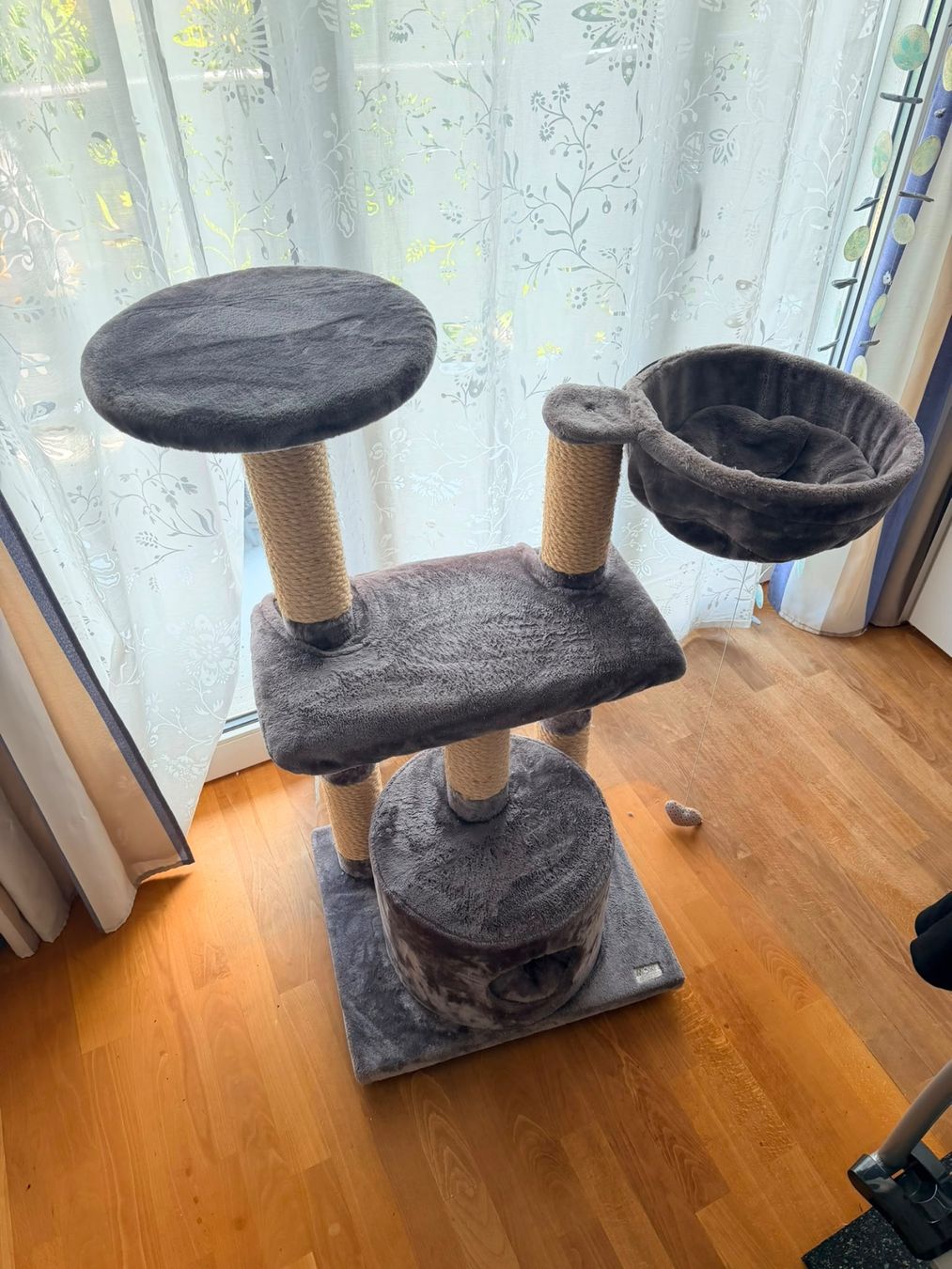Tiragraffi: Katzenbaum Kratzbaum – Usato da Buchrain venduto da Desmo5 1