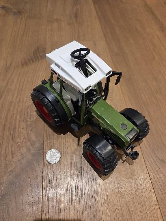 Trattori: Traktor Bruder Fendt 209 S – Usato da Wigoltingen venduto da Chanti.89