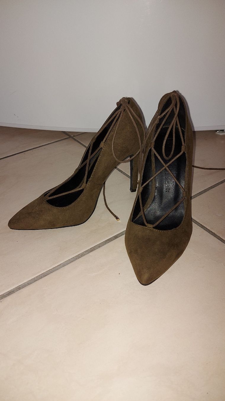 Scarpe da donna: High Heels – Nuovo (secondo la descrizione) da Sion venduto da aud_7pxl 3