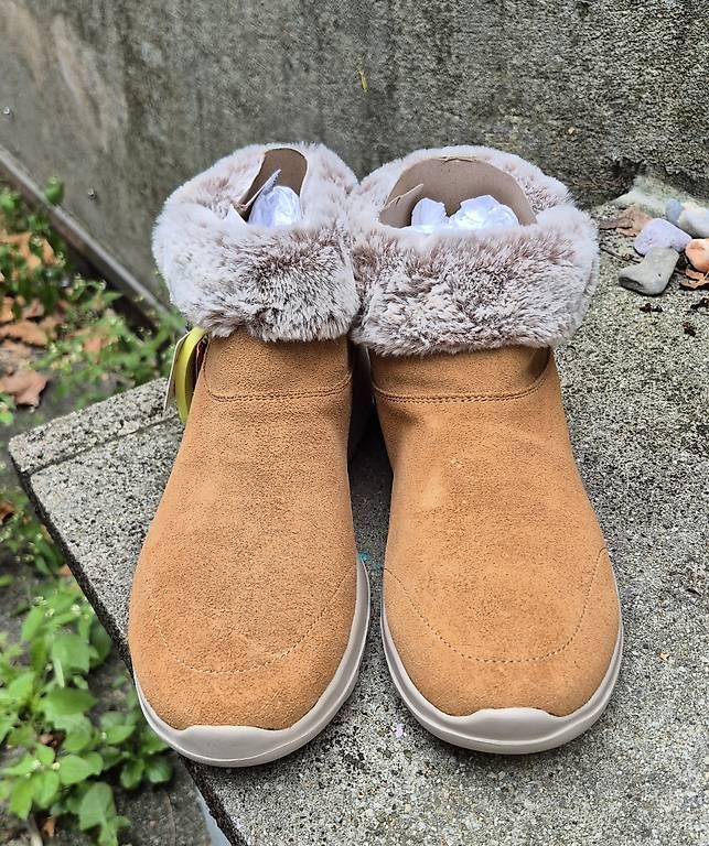 Damenschuhe: Skechers - bottines hiver – Neu und originalverpackt aus Neuchâtel von Adeline86 2