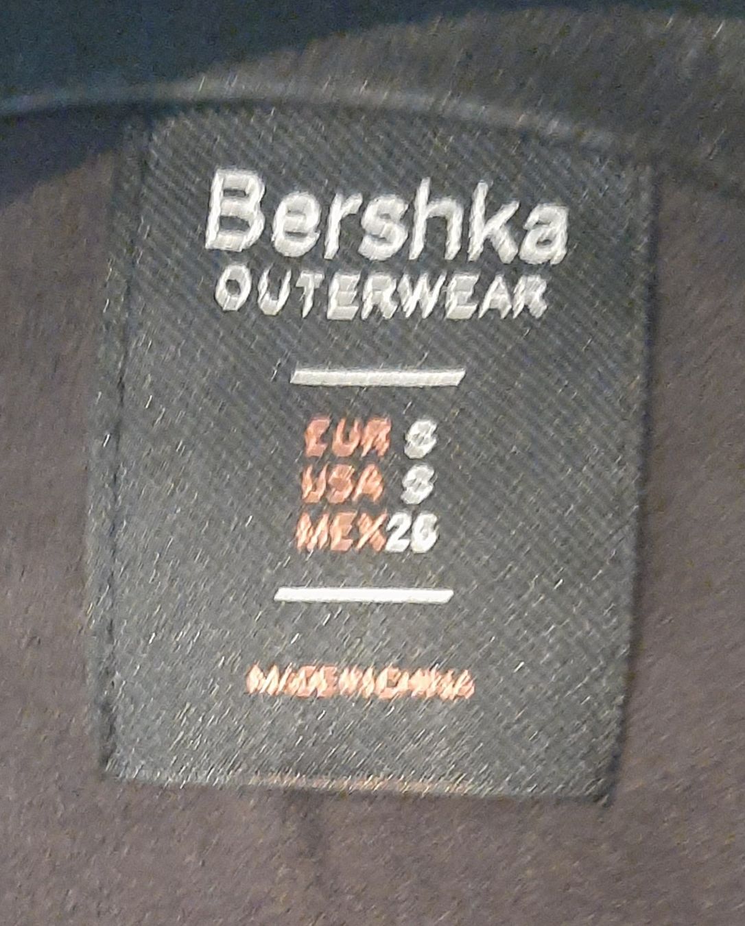 Bershka Giacche: Stylish Bershka Black Jacket - Size S - Great Condition! – Usato da Watt venduto da Tomaf 2