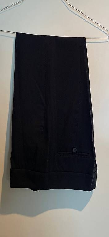 Pantaloni: Hugo Boss Hose Gr. 36 – Usato da Stäfa venduto da sharka01