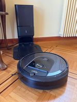 iRobot Roomba i7+ avec Clean Base auto-aspirante, négociable