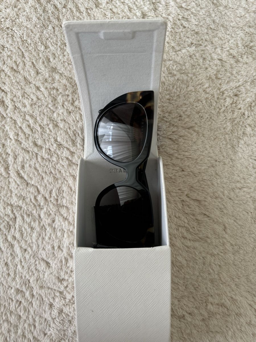 Prada Brillen & Gläser: Originale Pradasonnenbrille – Neu (gemäss Beschreibung) aus St. Gallen von LGAD96 1