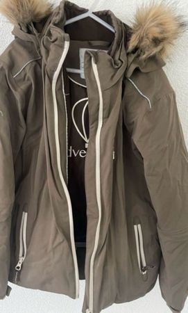 Pomp de lux Skijacke Winterjacke Gr. 140 olivgrün