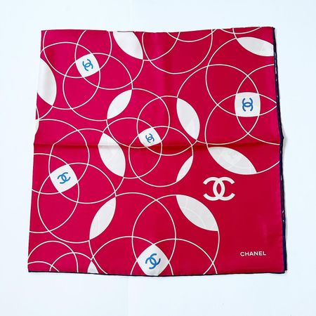 Chanel foulard