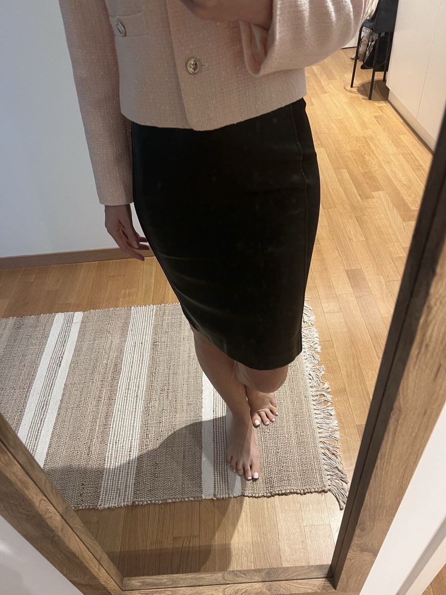 Röcke: Leather skirt – Gebraucht aus Zurich von amf_k7k2 1