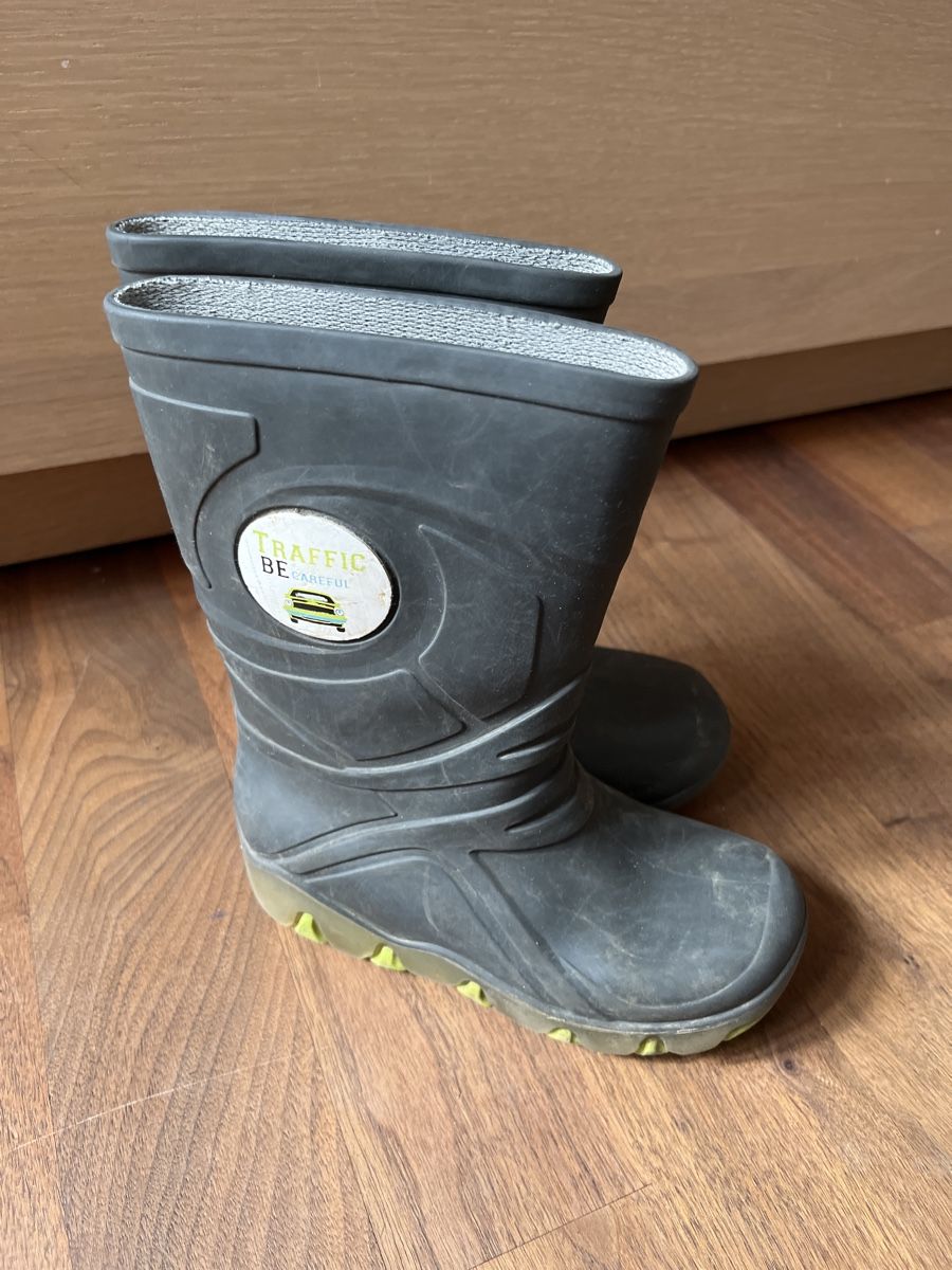 Scarpe per ragazzi: Stiefel 24/25 – Usato da Andelfingen venduto da estark 1