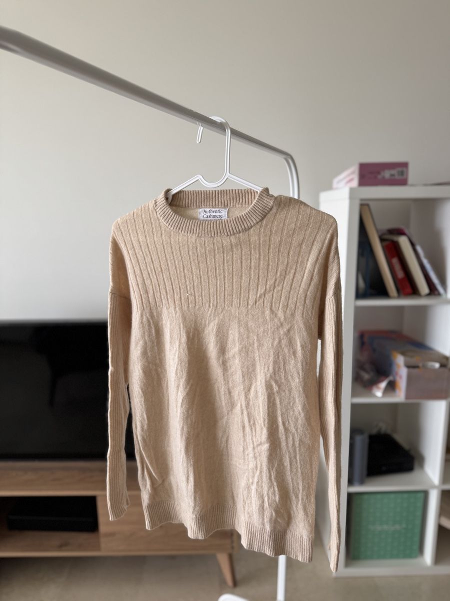 Pullover & Sweatshirts: Herren Pullover beige Grösse L Authentic Cashmere – Gebraucht aus Genève von desti_prtw