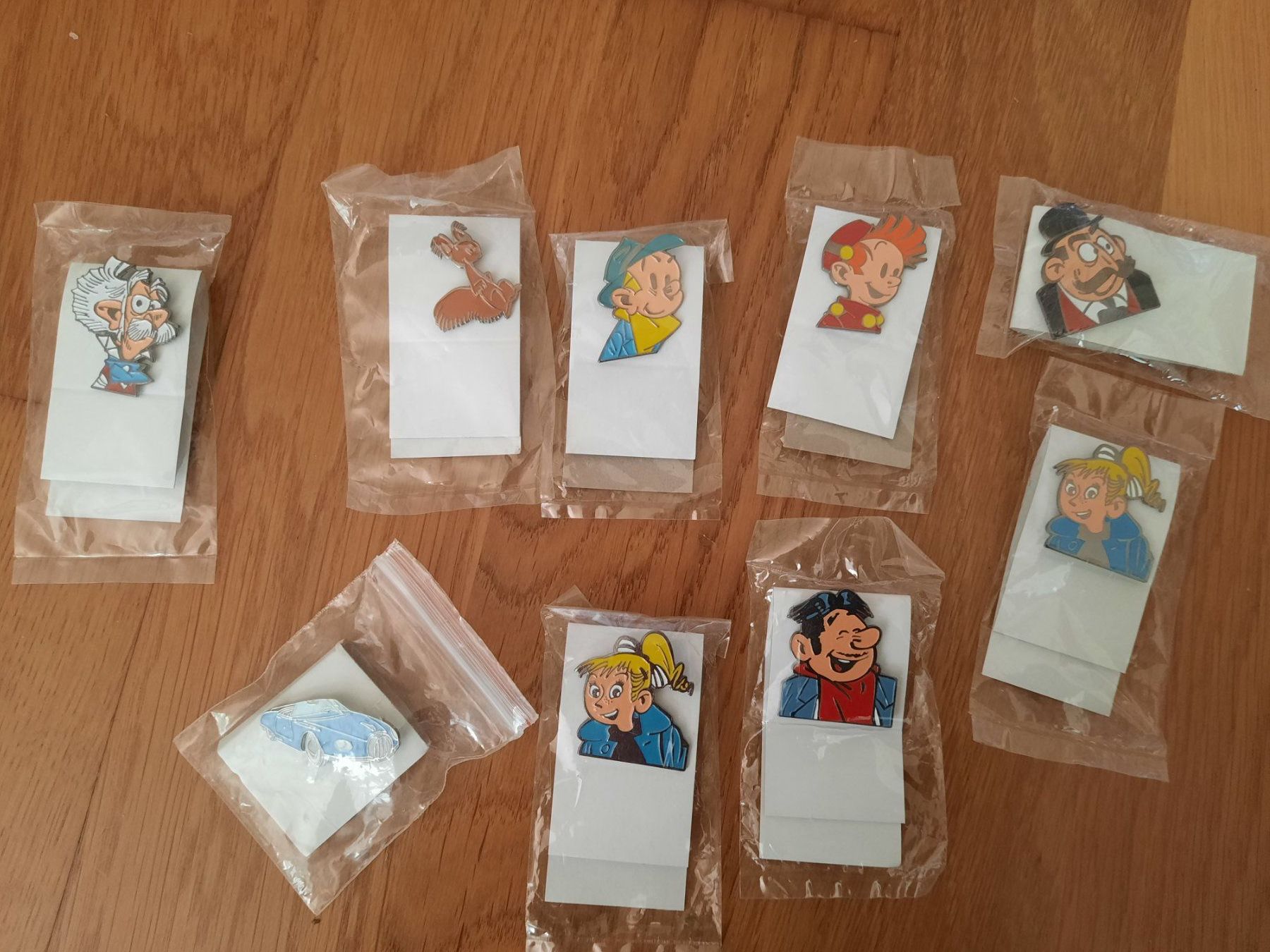 Placchette & Badge: Spirou und Fantasio Pins – Usato da Luzern venduto da Namruk01