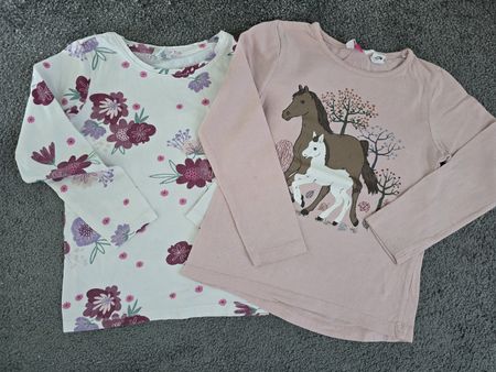 2 Langarmshirts Grösse 110-116