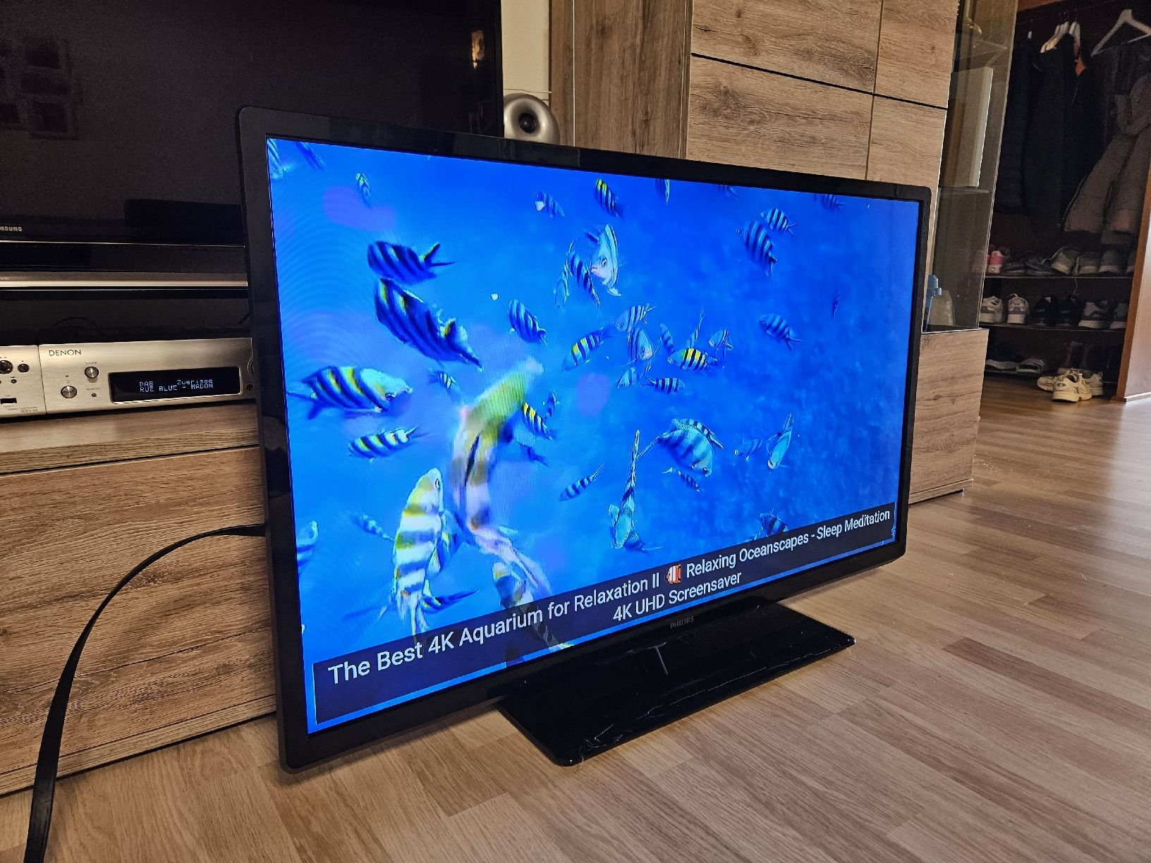 Televisori: Philips Fernseher 42 Zoll – Usato da Jona venduto da vik_j6r6