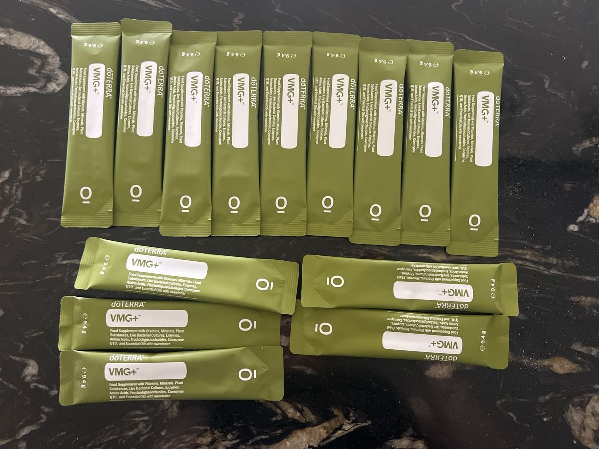 Doterra Lebensmittel & Spezialitäten: 14 x doterra VMG+ – Neu und originalverpackt aus St. Antoni von naefp