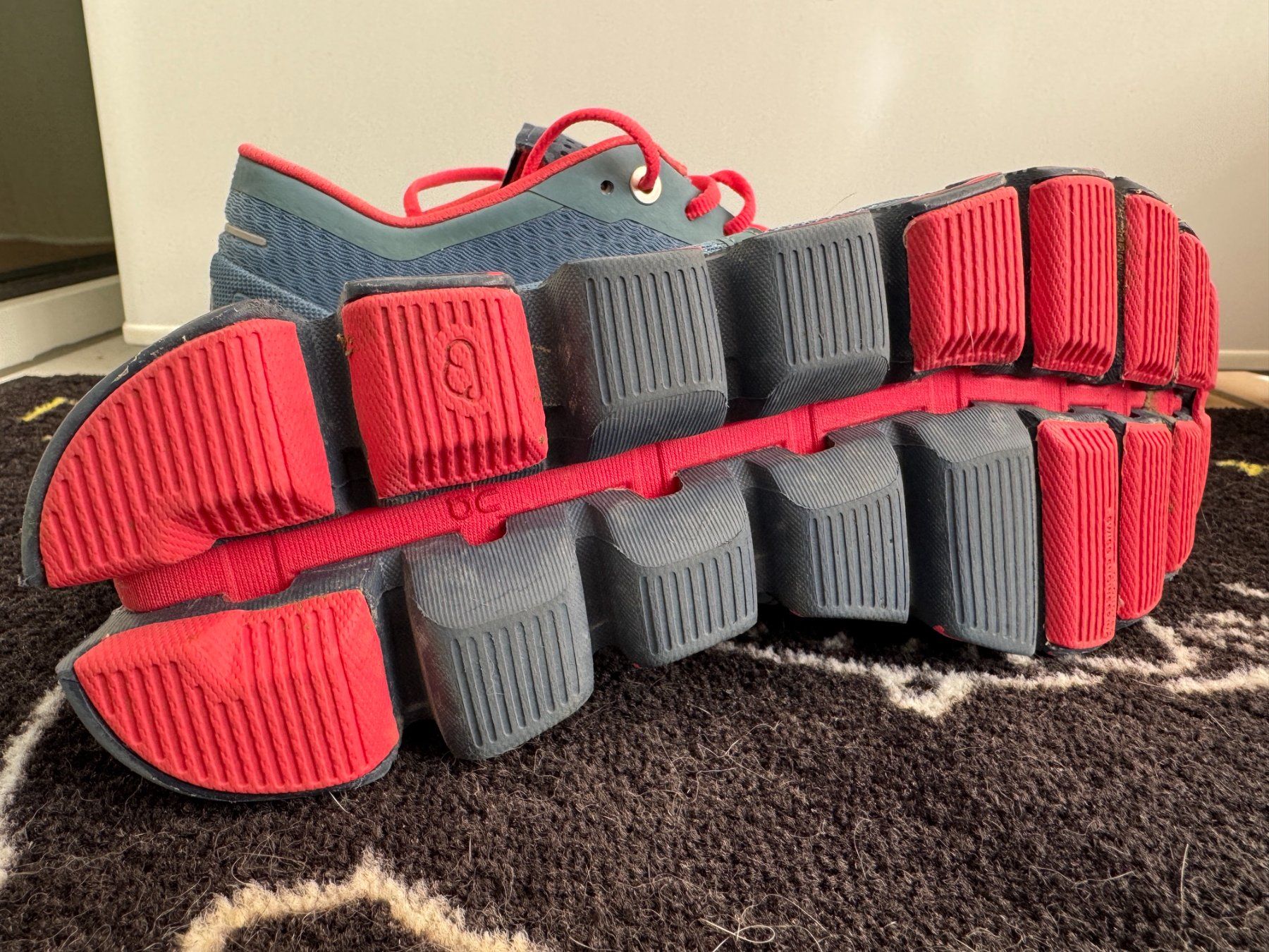 On Damenschuhe: Neuwertiger On-Schuh (Gr. 37) – Neu (gemäss Beschreibung) aus Wittenbach von Quills 1