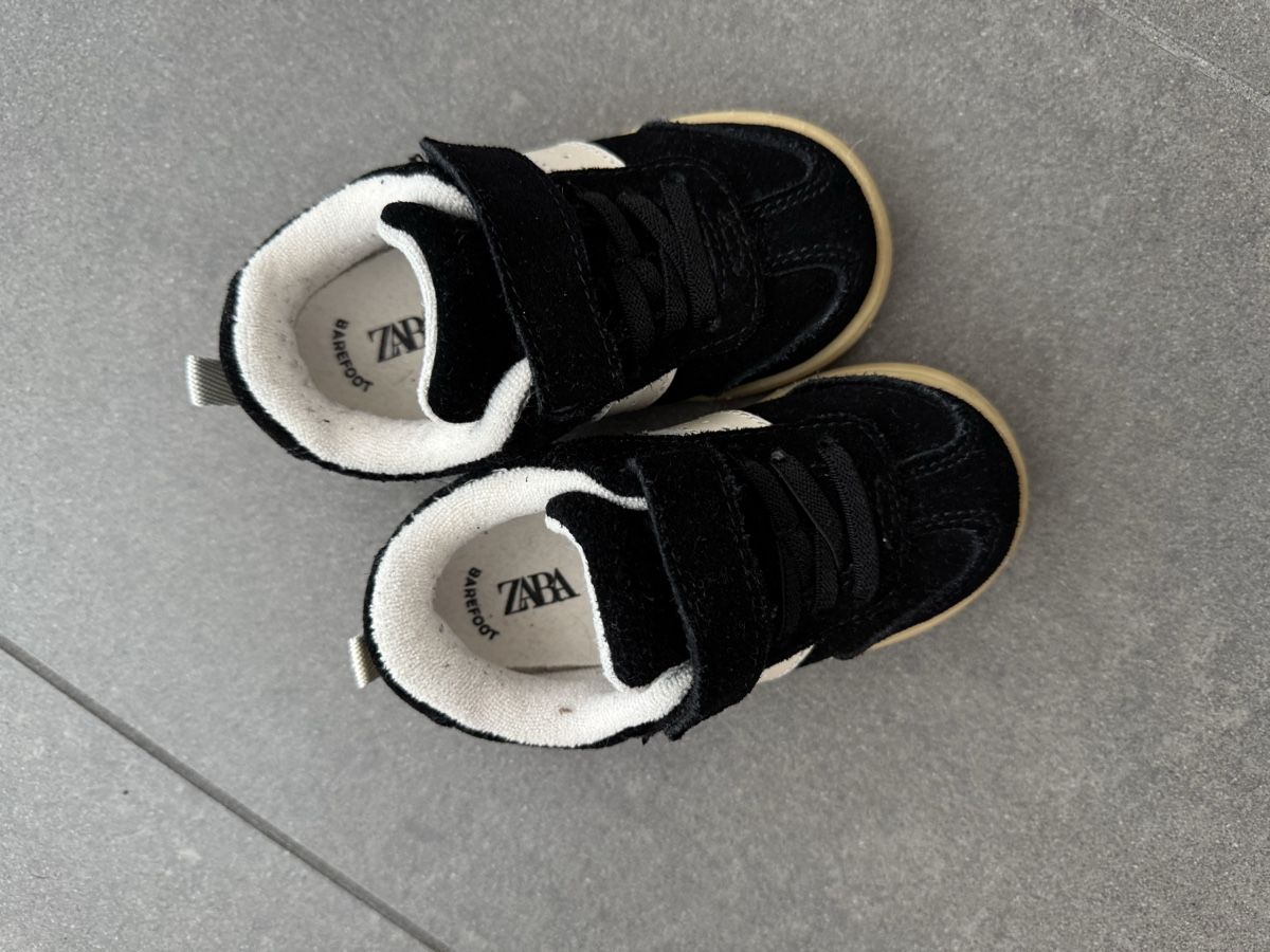 Zara Scarpe per ragazzi: ZARA Barefoot Sneaker Schwarz Gr22 – Nuovo (secondo la descrizione) da Würenlingen venduto da feuerhake 3
